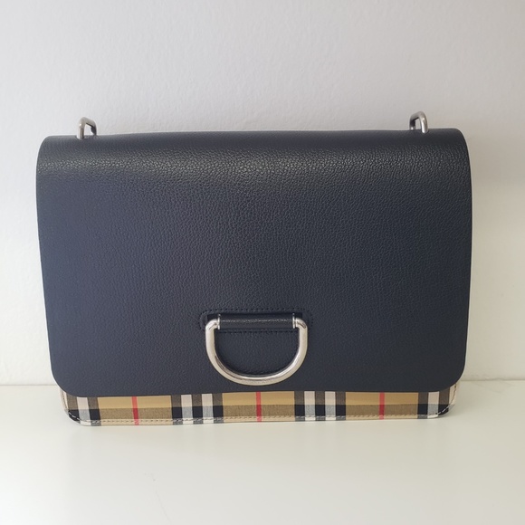 Burberry Medium Vintage Black D-Ring Bag - Picture 2 of 8